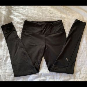 Victoria Secret VSX Sport Skinny Black Leggings